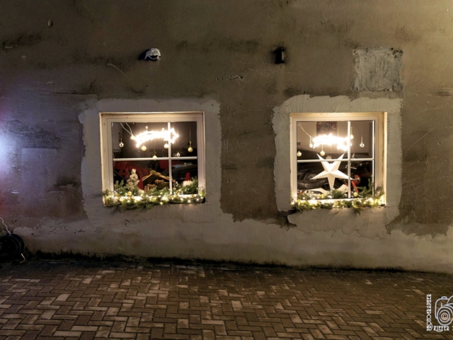 Weihnachtsfenster 4 - Humeser Stra&szlig;e