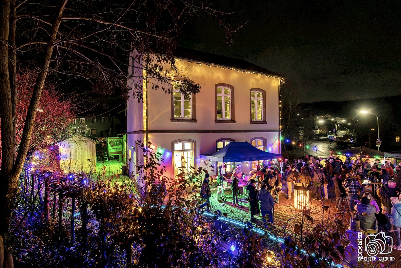 Weihnachtslichter in Wustweiler