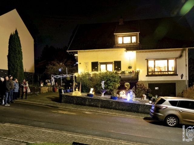 Weihnachtsfenster 9 - Bornstra&szlig;e