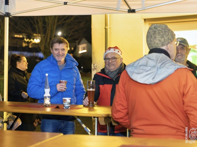 Weihnachtsfenster 19 - Lebacher Stra&szlig;e