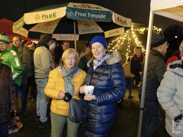 Weihnachtsfenster 19 - Lebacher Stra&szlig;e