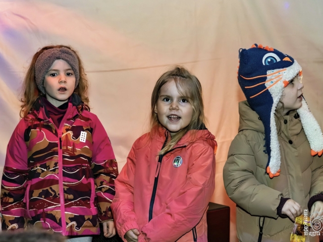 Weihnachtsfenster 20 - Alt School