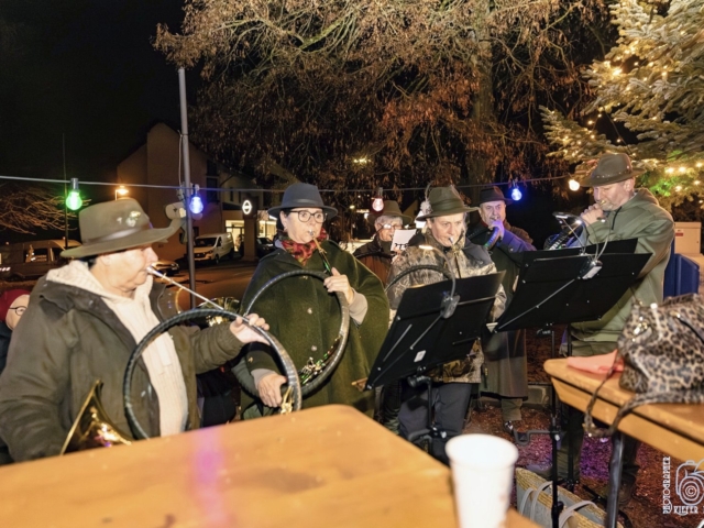 Weihnachtsfenster 20 - Alt School