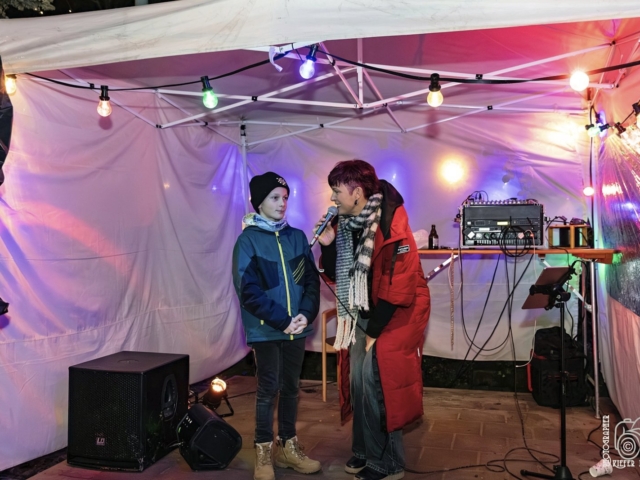 Weihnachtsfenster 20 - Alt School