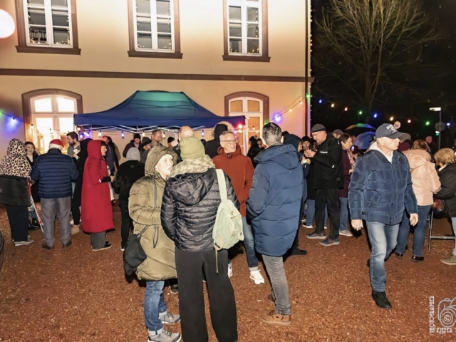 Weihnachtsfenster 20 - Alt School